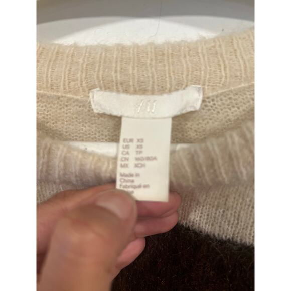 H&M Womens Oversized Mohair Wool Blend Sweater Streetwear Fall Fashion XS - Picture 6 of 6